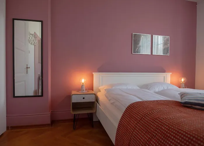 Bed & Breakfast Zoo Caffe & Ristorante *