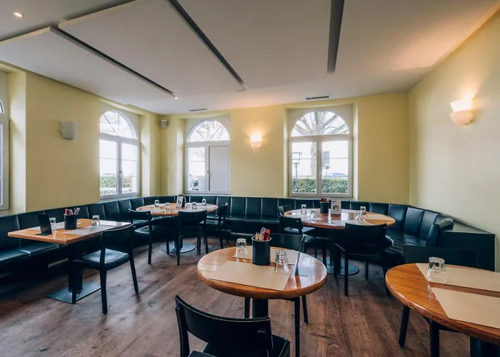 Bed & Breakfast Zoo Caffe & Ristorante *