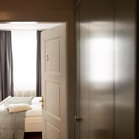Bed & Breakfast Zoo Caffe & Ristorante Zurich